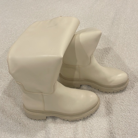 H&M - Knee-High Cream Boots (Size US 7) - Picture 9 of 12